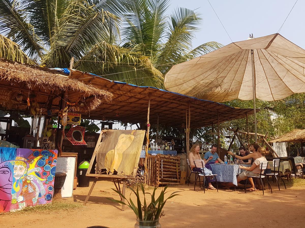 أنجونا Wonderland Hostel المظهر الخارجي الصورة