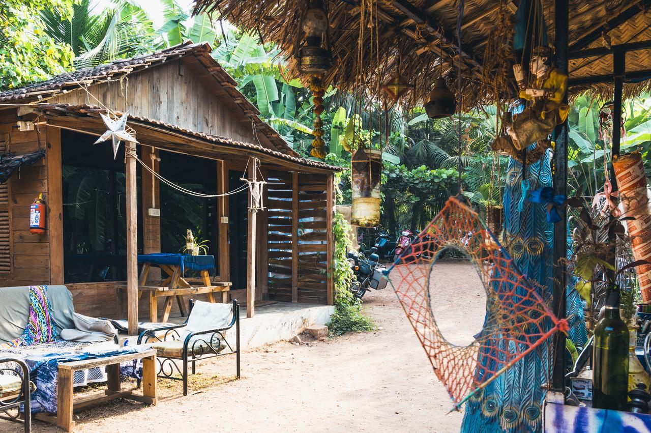 أنجونا Wonderland Hostel المظهر الخارجي الصورة