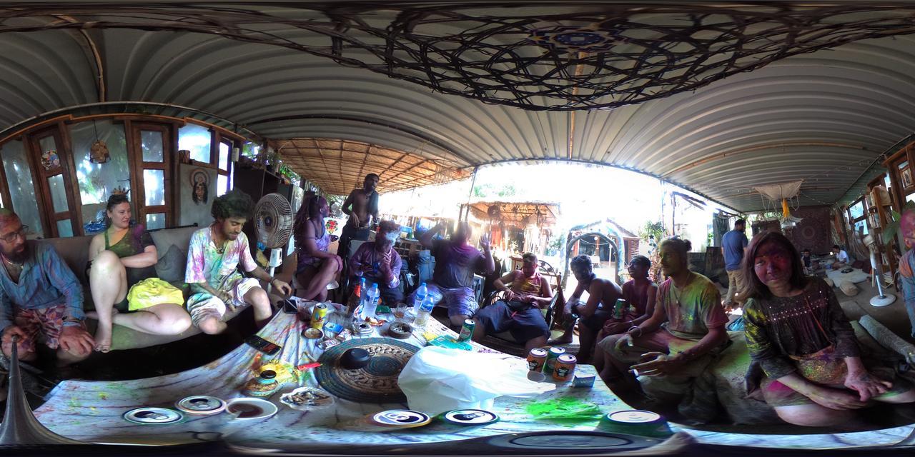 أنجونا Wonderland Hostel المظهر الخارجي الصورة