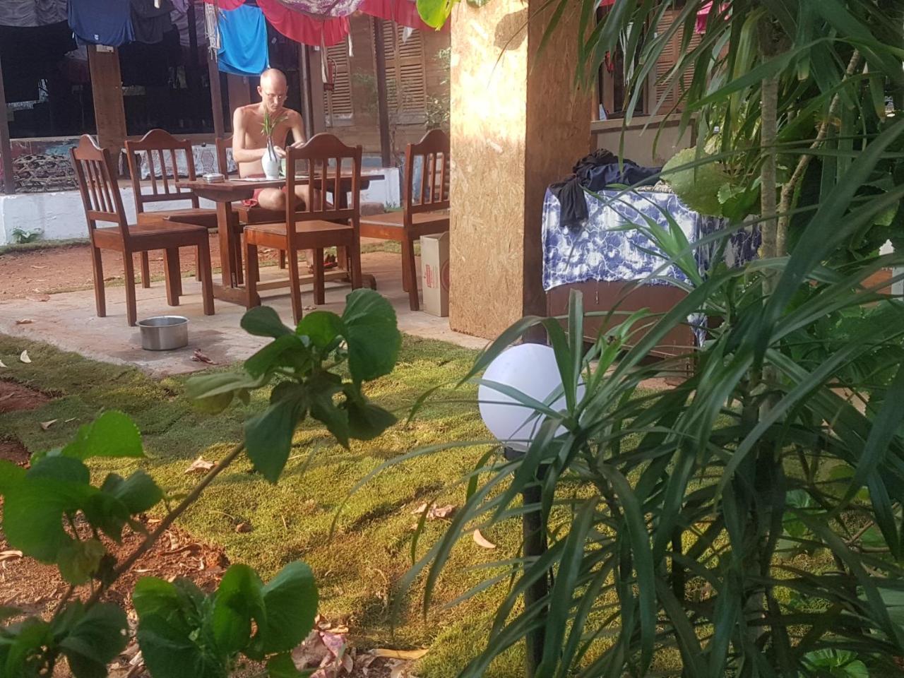 أنجونا Wonderland Hostel المظهر الخارجي الصورة